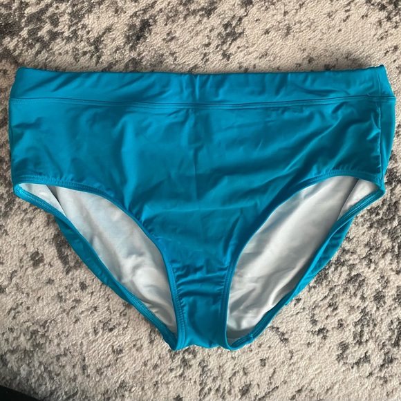 Lands’End Tankini Swim Twist Front top and matching bikini bottoms size 18 - Picture 5 of 10